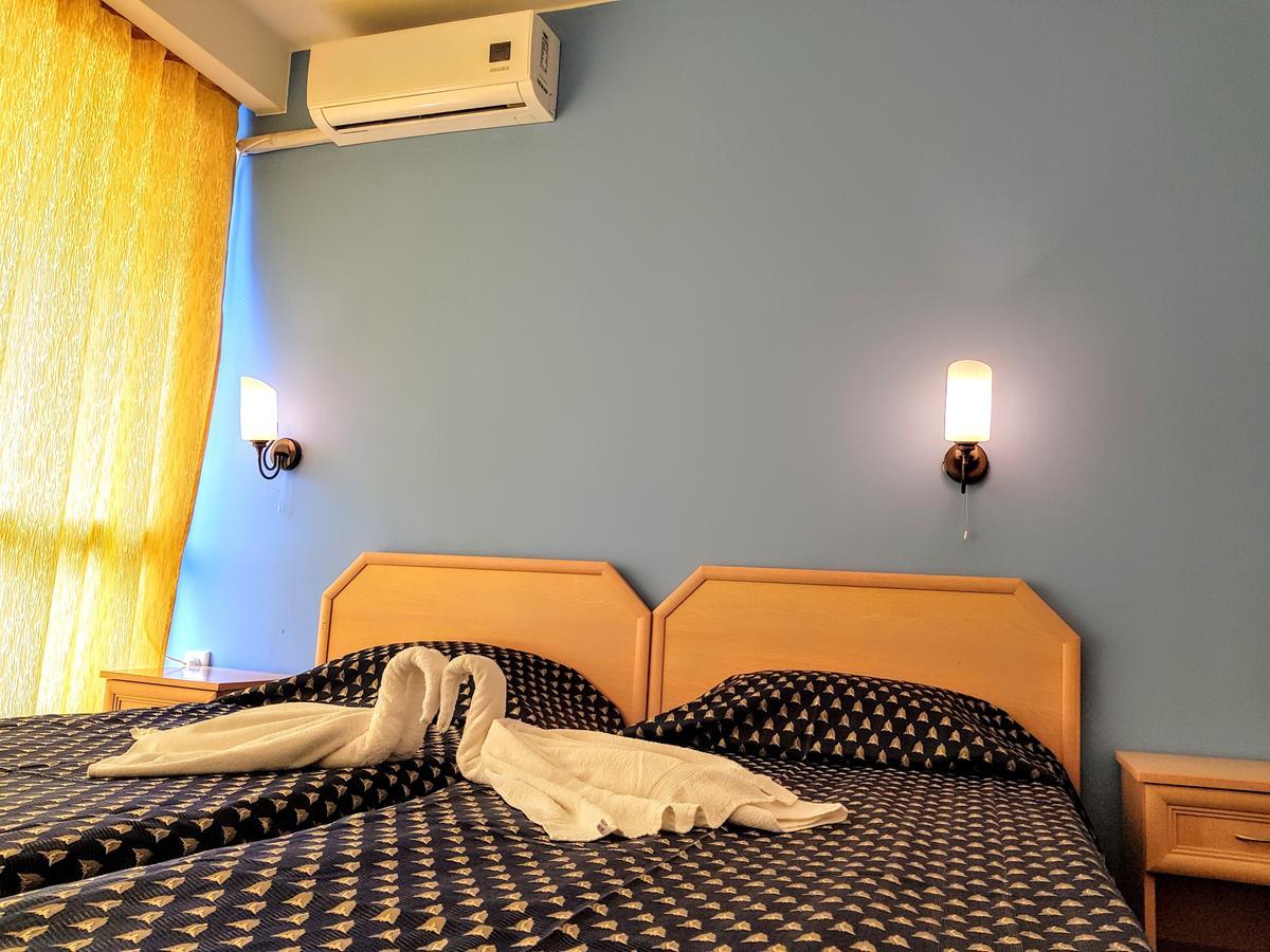 Continental Blu Hotel 阳光海滩 客房 照片