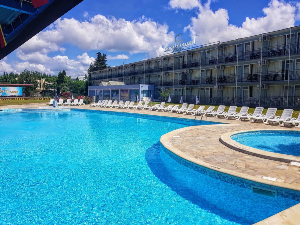 Continental Blu Hotel 阳光海滩 外观 照片